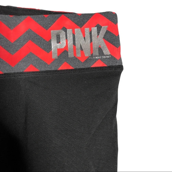 🛍️3/$40 Pink Victoria’s  Secret Black Leggings Chevron Waistband Size Small - Picture 3 of 4